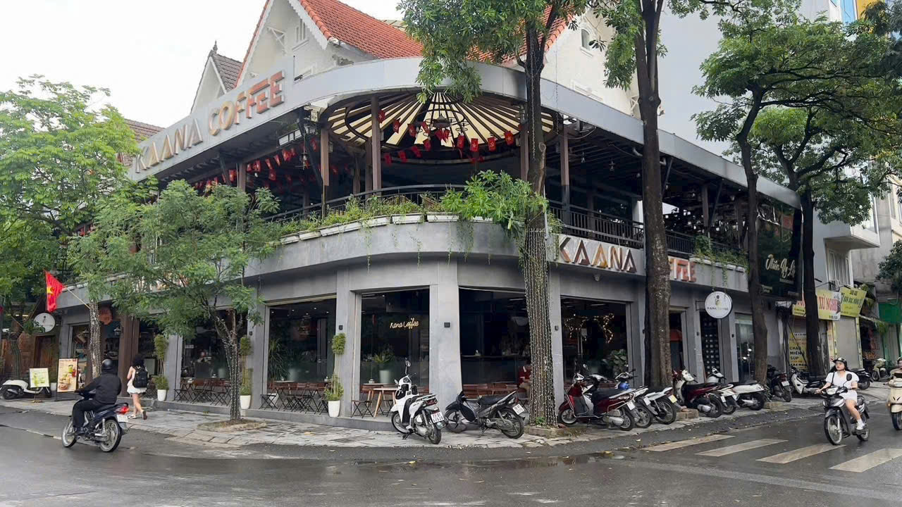 CHO THUÊ NHÀ MẶT PHỐ NGÔ THÌ NHẬM HAI BÀ TRƯNG Diện tích : 290m2x 2 tầng Mặt tiền : 15m