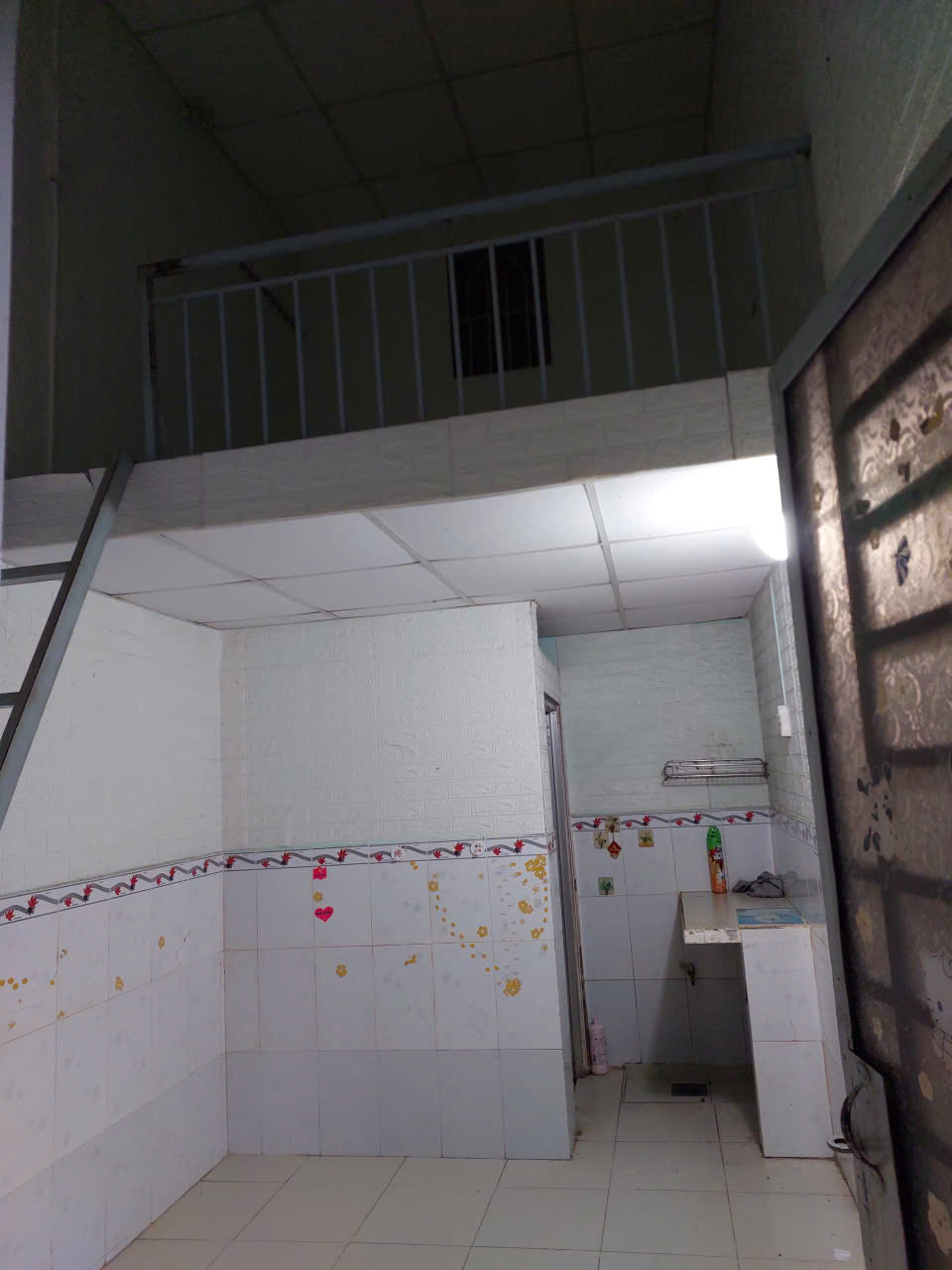 Cho NỮ SINH VIÊN/NHÂN VIÊN thuê phòng trọ giá rẻ Cách chợ Thủ Đức, Từ Đức 600m