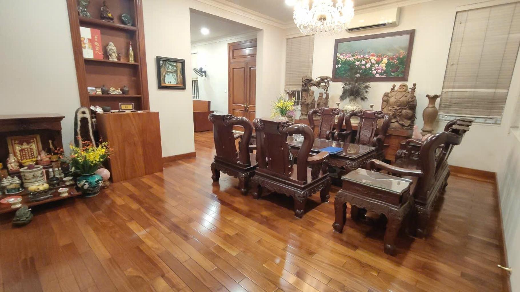 BÁN BIỆT THỰ CAO CẤP, CĂN GÓC 3 MT, ĐAKAO, QUẬN 1- 4 TẦNG 12,5*19 M - chỉ 130 TỶ