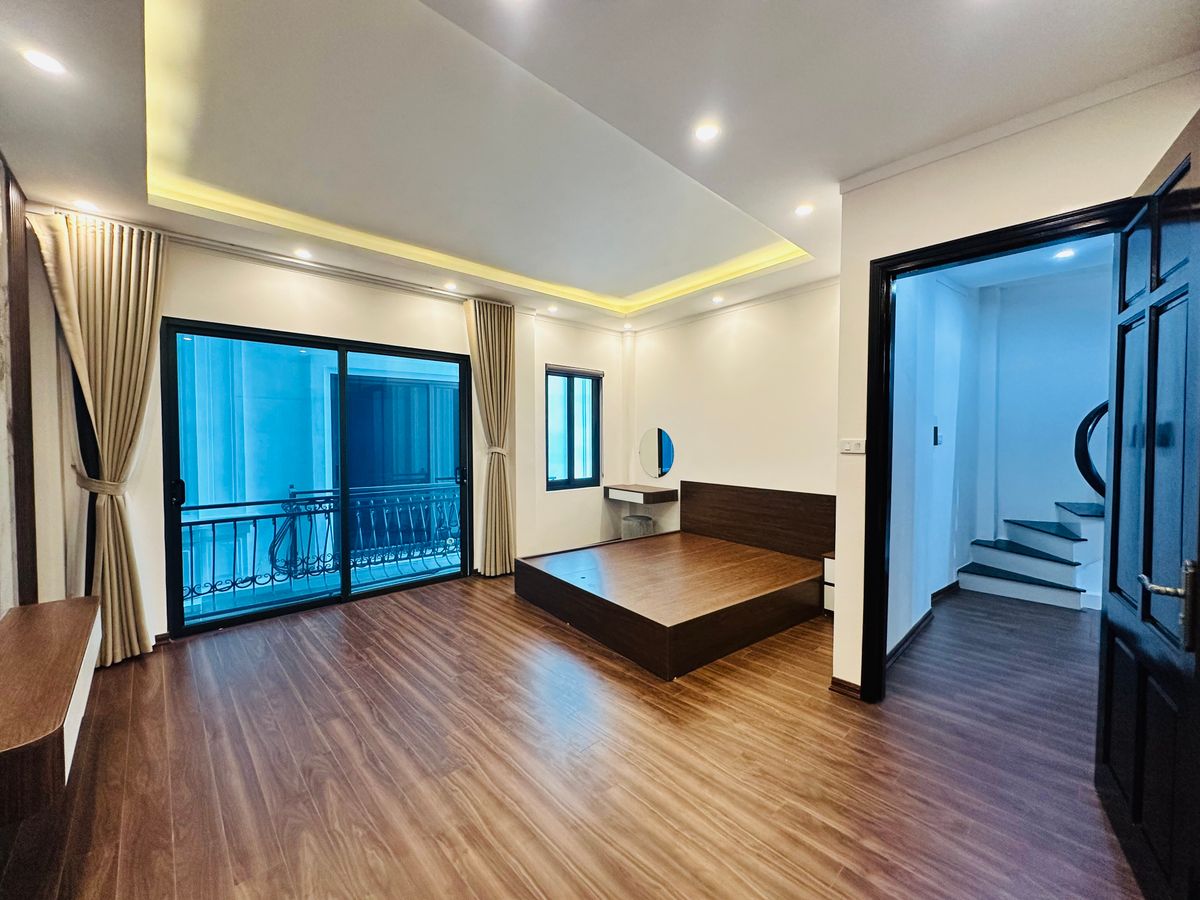 SIÊU PHẨM TRUNG TÂM VĂN QUÁN – 5T *MT 7M - NHÀ MỚI LÔ GÓC – THANG MÁY – FULL NỘI THẤT