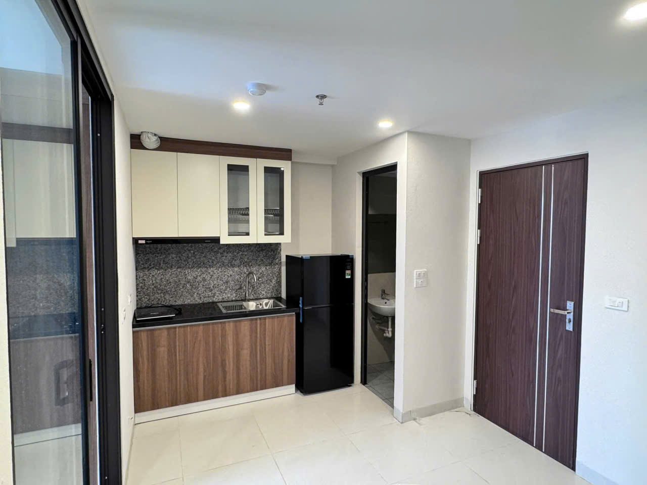 CHO THUÊ CĂN HỘ CCMN 50M 1PN 1PK RIÊNG BIỆT, GẦN NGỌC LÂM, HỒNG TIẾN