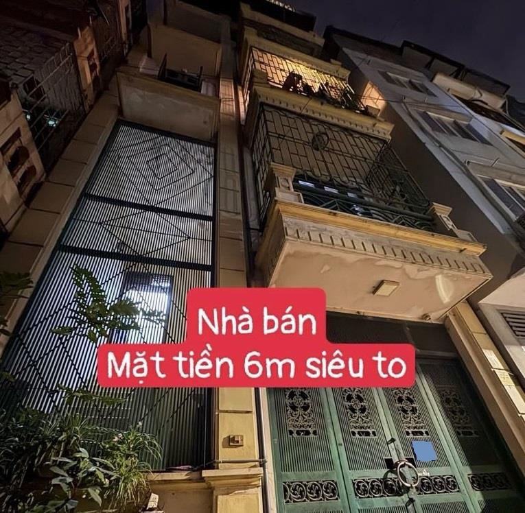 Bán nhà 5 tầng cũ Bắc Từ Liêm, ở sướng, giá đẹp, phân khúc 10 - 12 tỷ