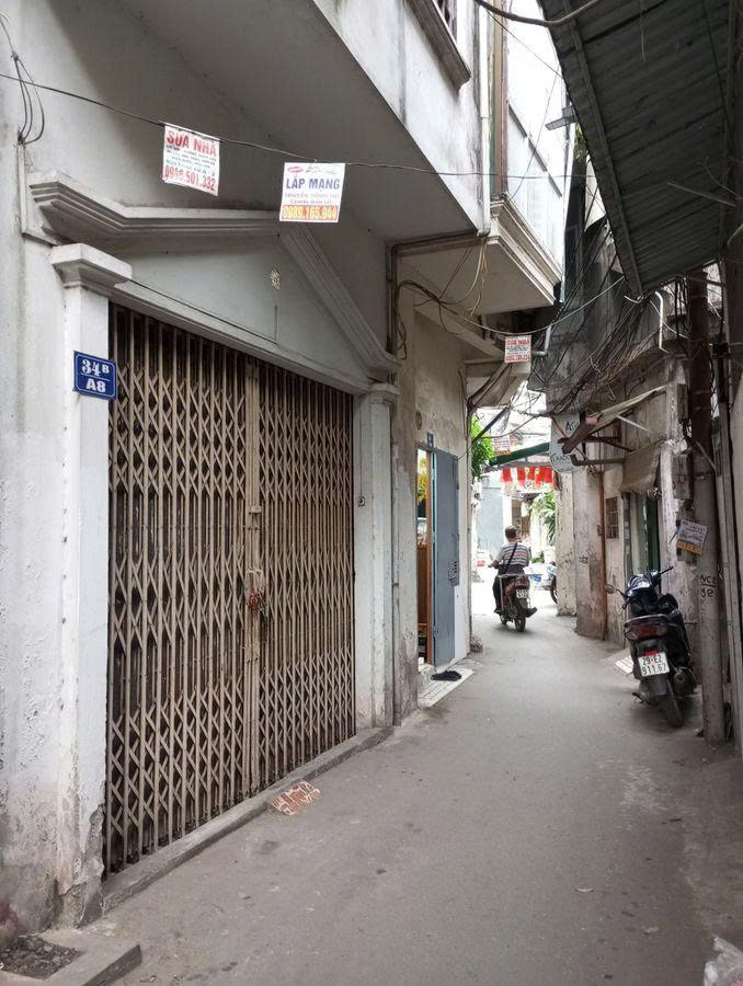 Cảnh Báo: GẦN PHỐ - NGÕ RỘNG - Ô TÔ, Bán nhà Đống Đa