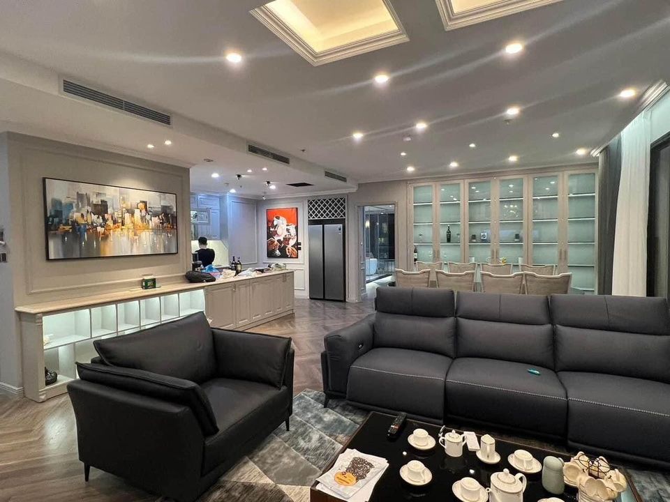 BÁN NHÀ MẶT PHỐ– LÔ GÓC – VIEW HỒ TÂY – 70M² – 85 TỶ – TÂY HỒ