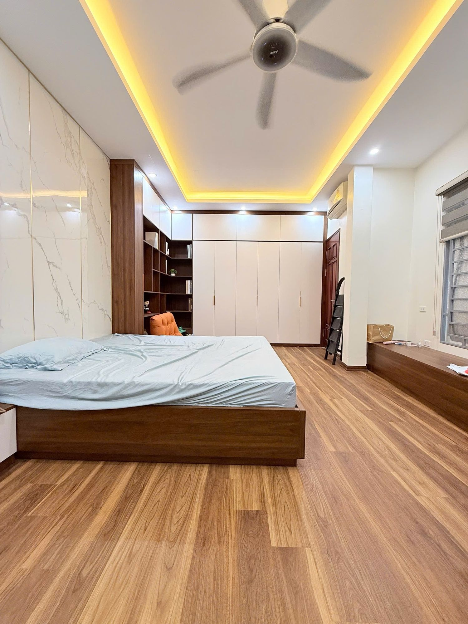 BÁN NHÀ MẶT NGÕ 424 TRẦN KHÁT CHÂN Ô TÔ KINH DOANH GIÁ 6,85 TỶ.