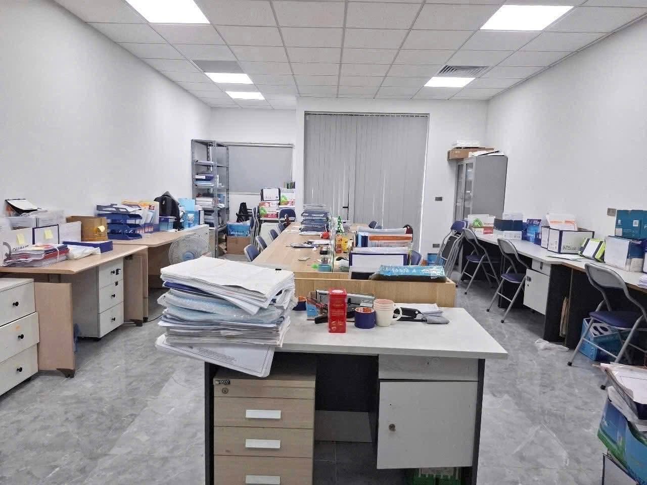 Mặt phố Tú Mỡ, Cầu GIấy 50m 8T Thang máy, KD vô địch, chỉ 38 tỷ