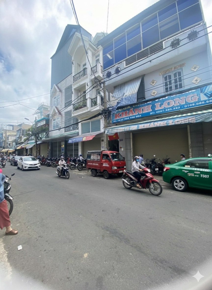 LÔ GÓC MẶT TIỀN CHỢ VẢI PHÚ THỌ HOÀ – KD SIÊU ĐỈNH – 3 TẦNG – 57M NGANG 5.7 CHỈ 6.X