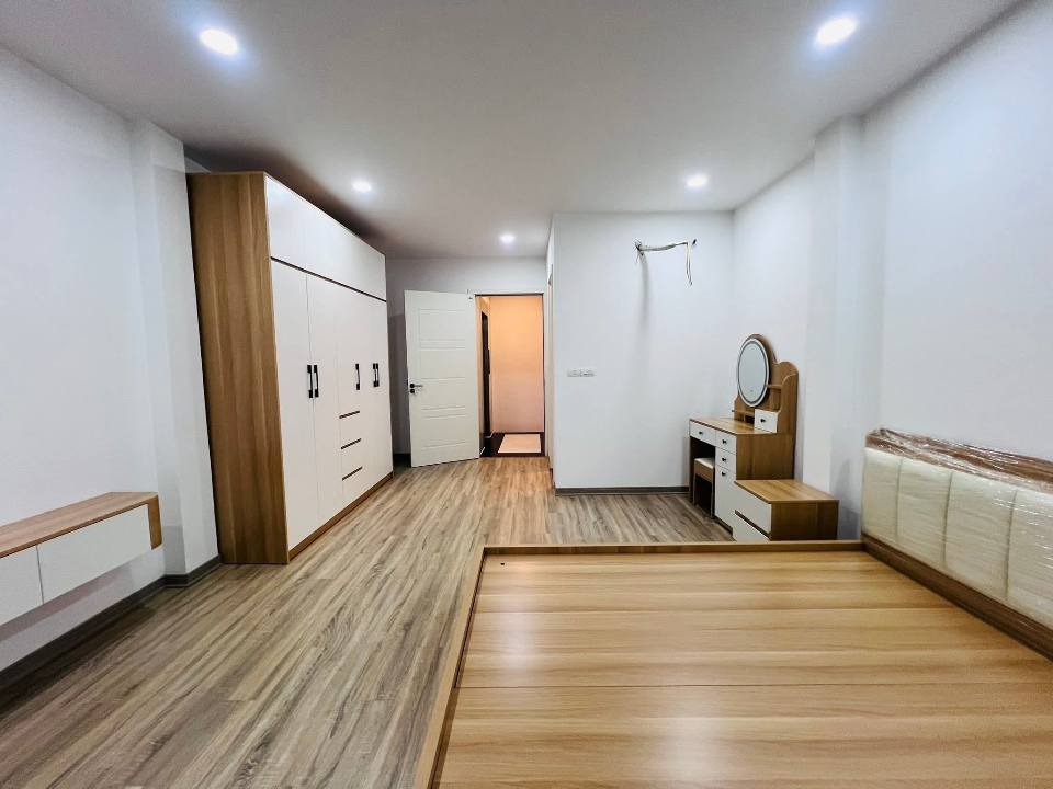 NHÀ ĐẸP HAI BÀ TRƯNG – LÔ GÓC – GARA Ô TÔ – NGÕ THÔNG – KINH DOANH ĐA LĨNH VỰC