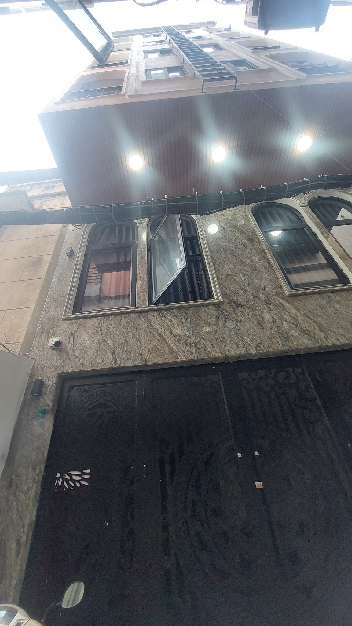 Bán Chung cư Mini ở Pháo Đài Láng - Đống Đa - Nội thất đầy đủ - Hệ thống PCCC đạt chuẩn