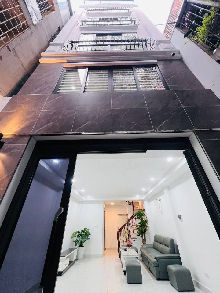 Bán nhà Trường Chinh - Trung Tâm Đống Đa- oto đỗ cửa, ngõ thông thoáng, gần Tây Sơn