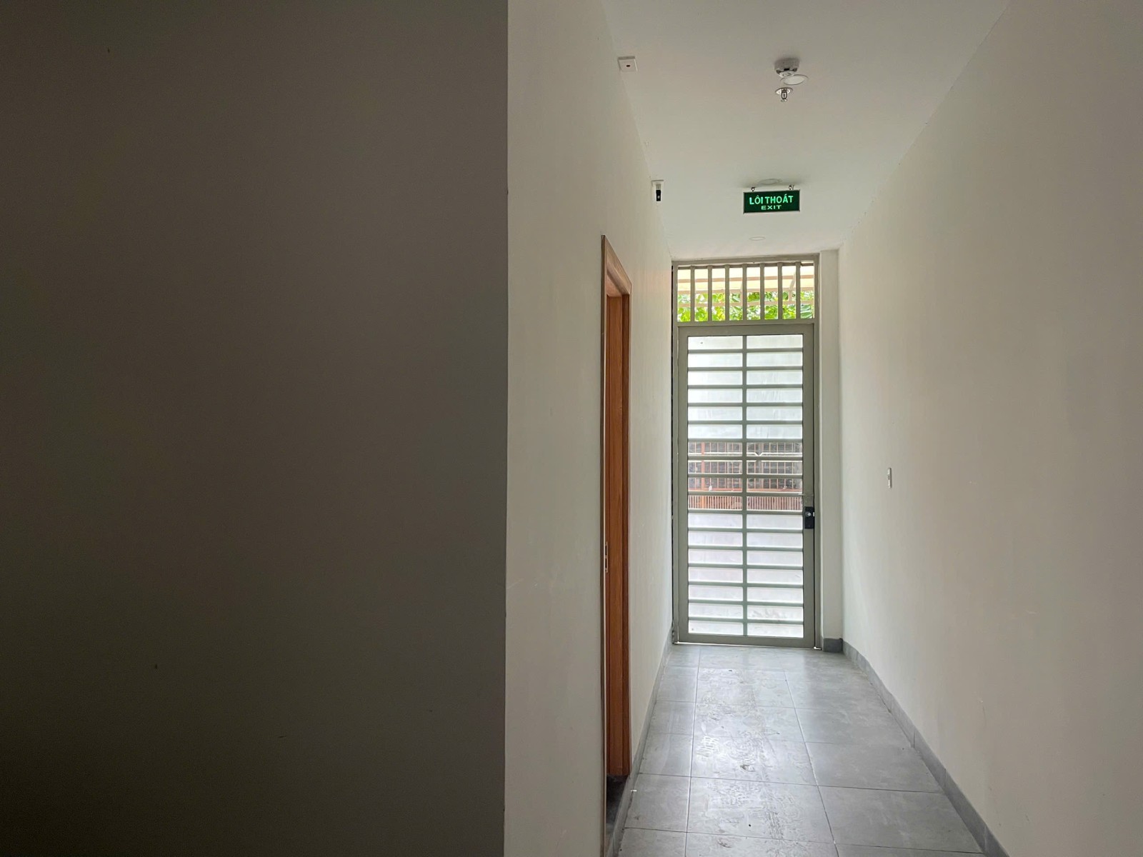 Bán tòa căn hộ dịch vụ Tôn Thất Thiệp, An Thượng, gần biển Mỹ Khê, 61m2, giá 15.5 tỷ