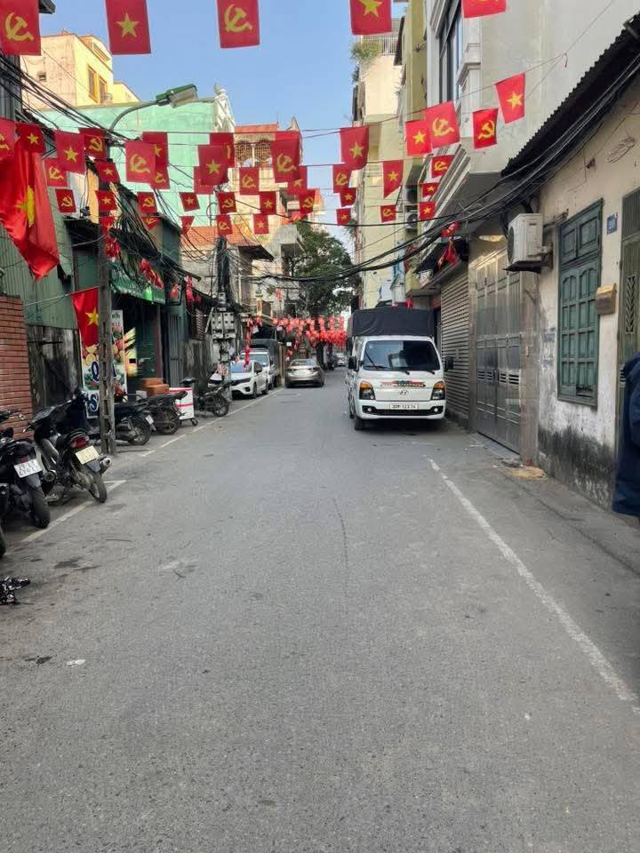 BÁN NHÀ ĐẸP TÂN MAI – Ô TÔ TRÁNH – GẦN VÀNH ĐAI 2.5- THANG MÁY - FULL NỘI THẤT XỊN - 8 TẦNG