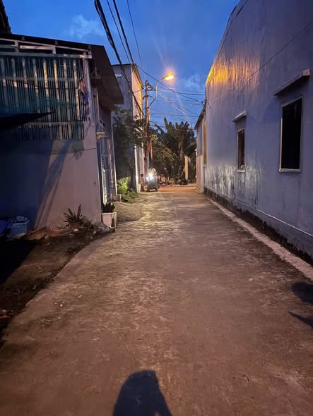 Bán đất, hẻm la văn cầu, Phường Nam nha trang 109m2 giá chỉ 2ty350tr