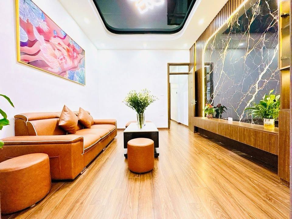 Bán nhà Lương Khánh Thiện – Hoàng Mai - Nhà 7 tầng - thang máy- Gần Hồ Đền Lừ