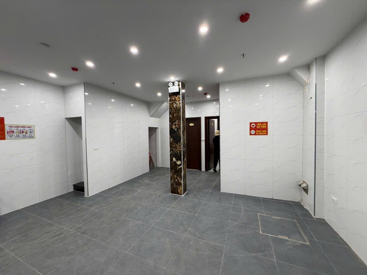 Bán Toà Chung Cư Ngõ 74 Trung Tả - Khâm Thiên, 20 Phòng, 80 Triệu/Tháng DT: 70m/6 Tầng/15.5 Tỷ