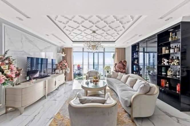 BÁN CĂN HỘ 3PN ROYAL CITY -72 NGUYỄN TRÃI - THANH XUÂN 130M2, FULL NT VỀ Ở NGAY