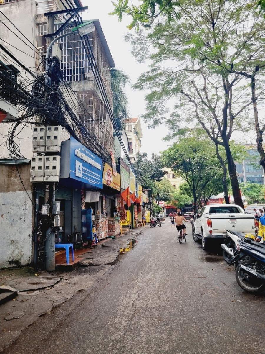 Nhà đẹp Hoàng Văn Thái -DT80M– Lê Trọng Tấn – gần Trường Chinh, ĐH Y, ngõ ô tô, khu quân đội dân trí cao