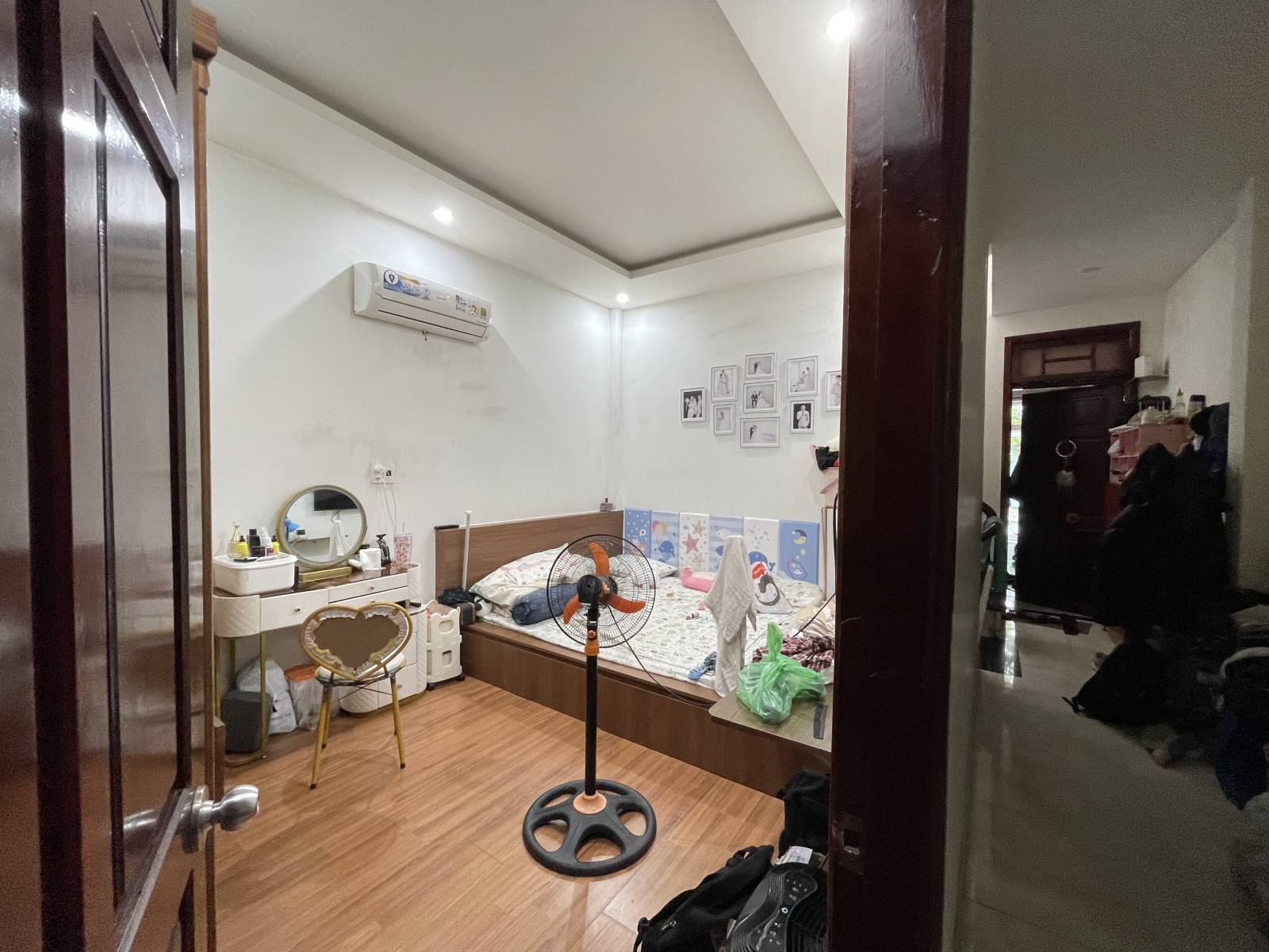 Bán nhà 3 tầng MT Nguyễn Văn Siêu gần chợ đêm, cầu Rồng chỉ 11 tỷ