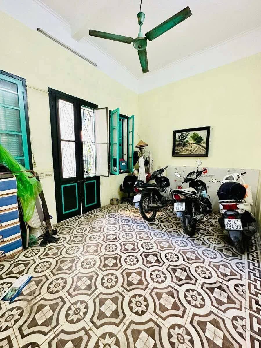 MẶT PHỐ PHÓ ĐỨC CHÍNH – 70M² – 3 TẦNG NÉT ĐẸP CỔ KÍNH KHU BA ĐÌNH – GIÁ TRỊ DI SẢN BỀN VỮNG ✨ Tài sản mang hồn phố Pháp giữa lõi Ba Đình