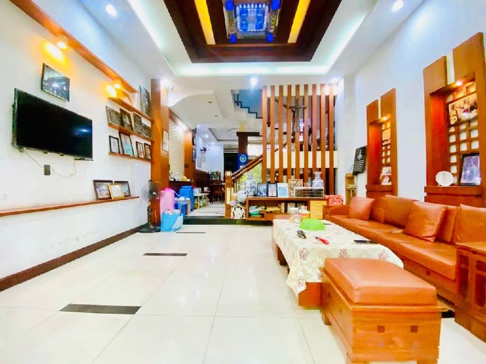 VI.P TÂN PHÚ – GẦN AEON MALL – NHÀ 4 TẦNG ĐẸP – NGANG 5 – GIÁ NHỈNH 10