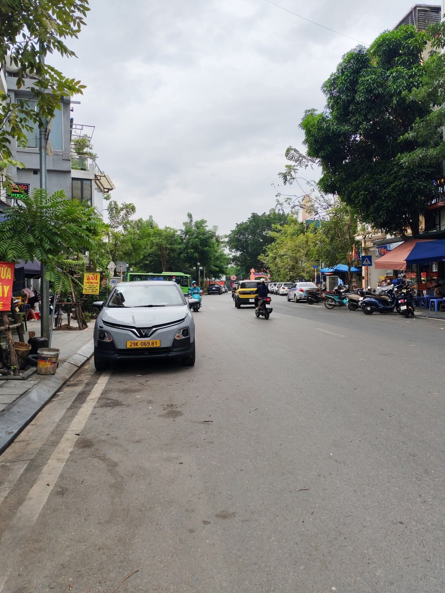 NHÀ ĐẸP, TRỊNH CÔNG SƠN, NHẬT TÂN, TÂY HỒ: 49M X6T, MT 3,7M, GIÁ 14,2 TỶ