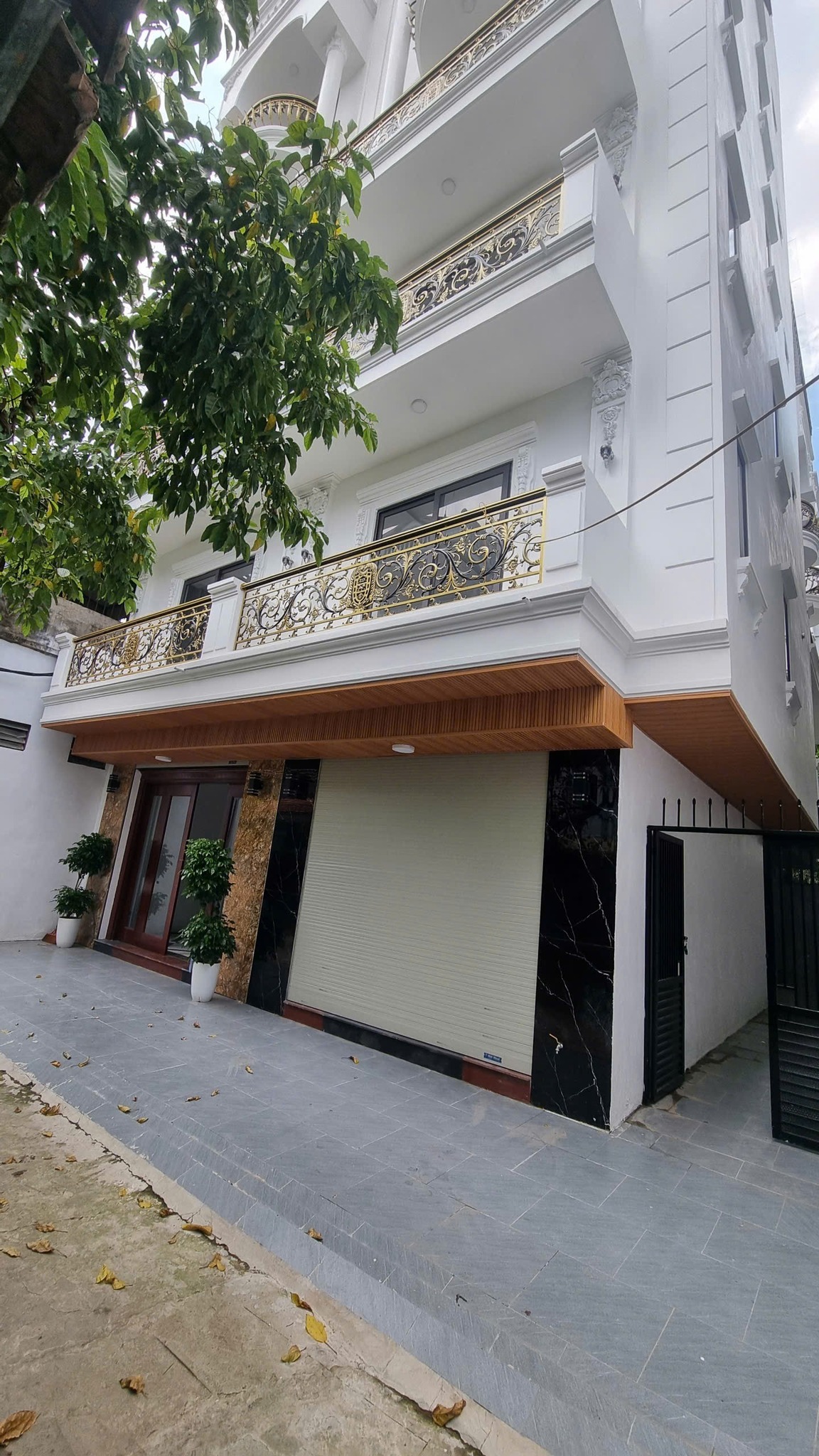 NHÀ ĐẸP, PHỐ THƯỢNG THỤY, TÂY HỒ-Ô TÔ-KD-THANG MÁY:39M X7T, MT 4,2M, GIÁ 11,4 TỶ.