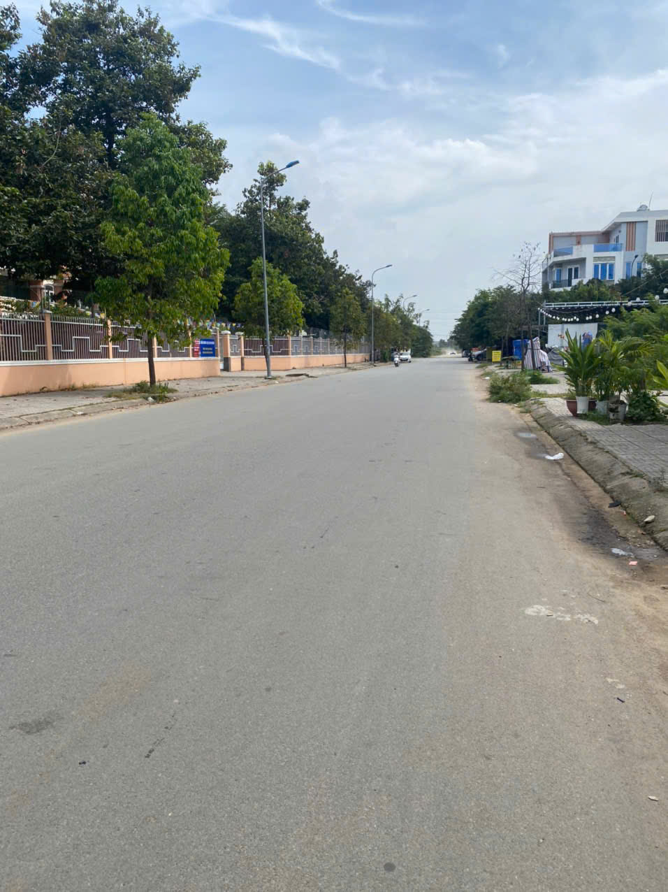 Lô đất đường 8A khu tái đinh cư phước thiện DT 140m kinh doanh tốt