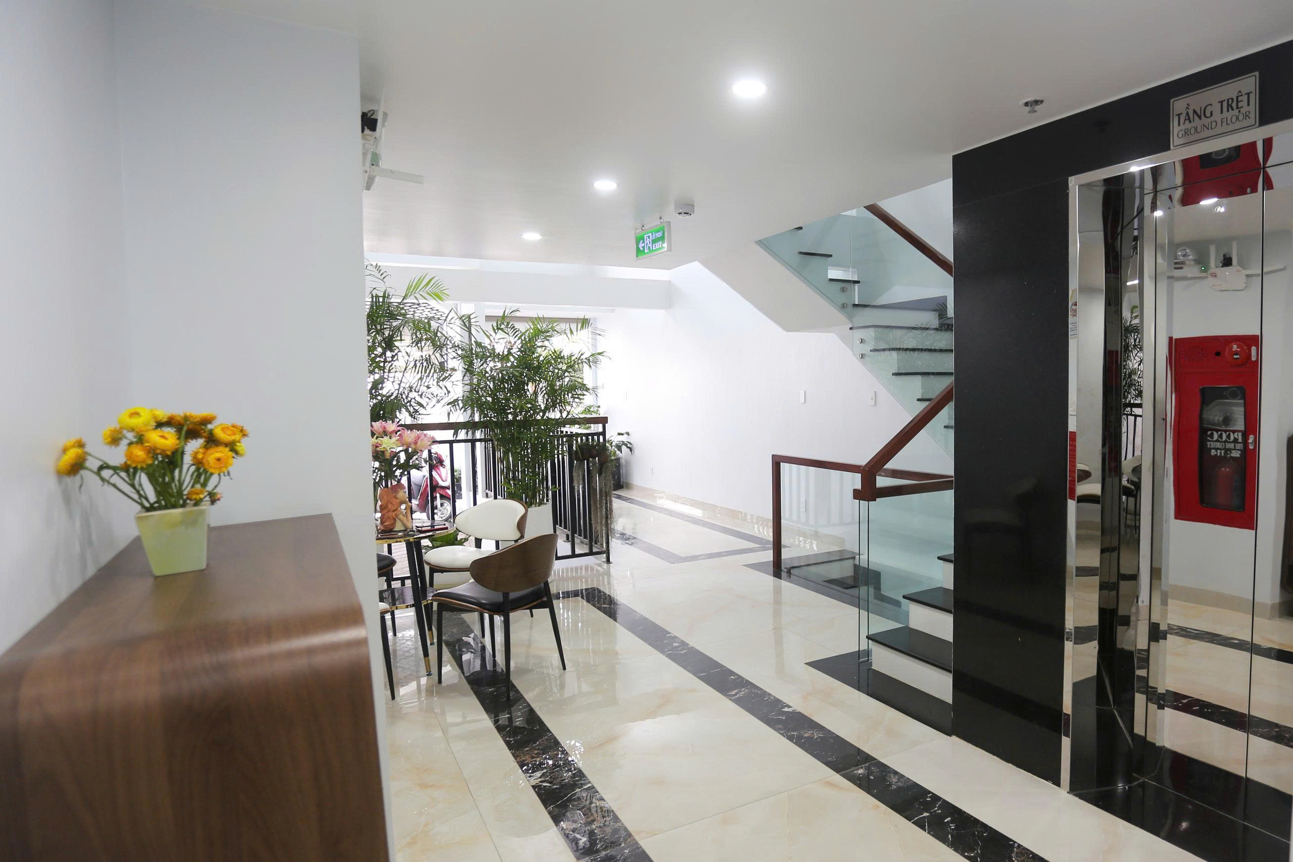 CHO THUÊ TÒA NHÀ VĂN PHÒNG D&R - BÌNH THẠNH, HCM