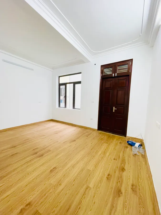 Bán Nhà Đại Từ. Hoàng Mai. DT 36m2. MT 5m. 5 Tầng. Giá 8.16 Tỷ.