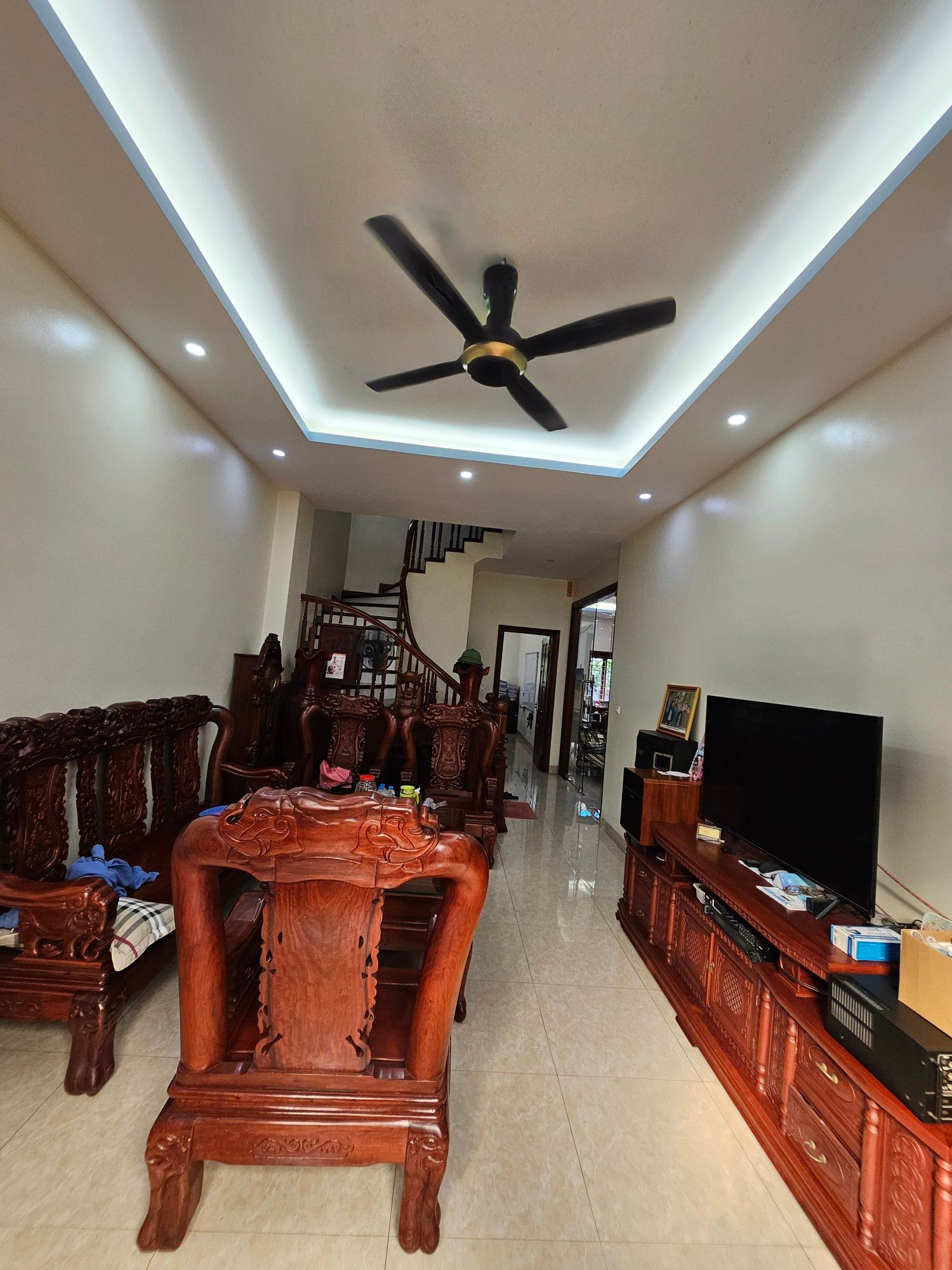 **Bán nhà Ngô Gia Tự 136.5/200m² – 4 tầng – NHÀ ĐẸP – DÂN XÂY – VỊ TRÍ TRUNG TÂM – KINH DOANH ĐA DẠNG**