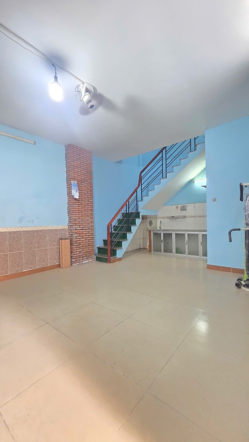 HÀNG HIẾM - NHANH MỚI KIP - NGUYỄN VĂN KHỐI GÒ VẤP - HẺM THÔNG CÁCH 30M RA MẶT TIỀN _ 42M2 - 2 TẦNG BTCT, 2PN SỔ A4 -