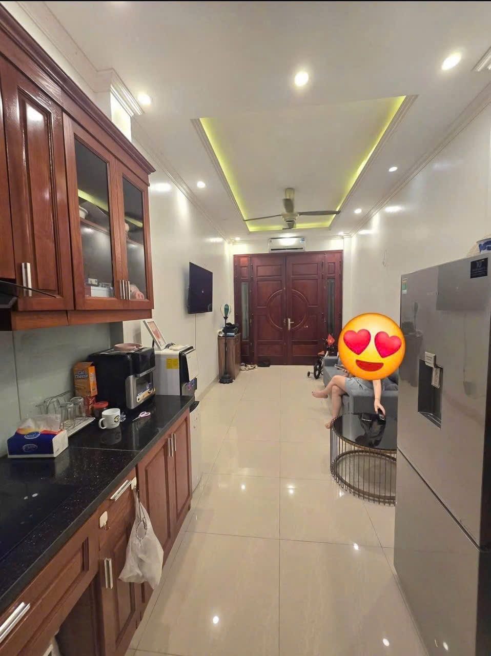 BÁN NHÀ THẠCH BÀN – 2 MẶT NGÕ – THOÁNG TRƯỚC SAU – GIÁ TỐT