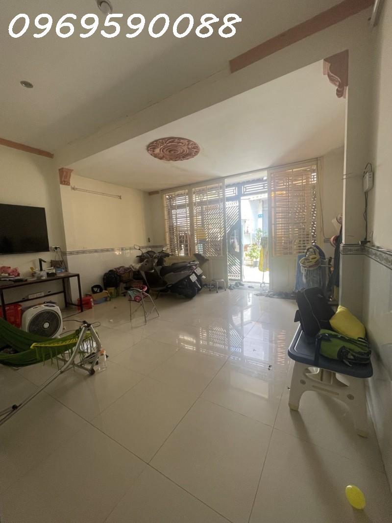 Nhá Dương Thiệu Tước giao Tân Kỳ Tân Quý 77m2 ngang 5.m nở hậu giá chỉ 5 tỷxx