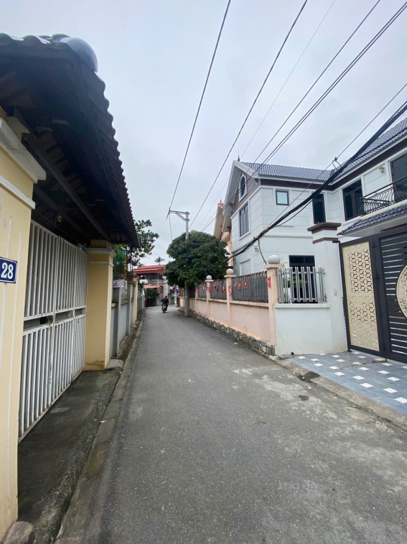 ĐÔNG DƯ– LÔ ĐẤT ĐẸP GIÁ MỀM – Ô TÔ VÀO NHÀ – SỔ VUÔNG ĐẸP KHÓ TÌM - 4.5 tỷ