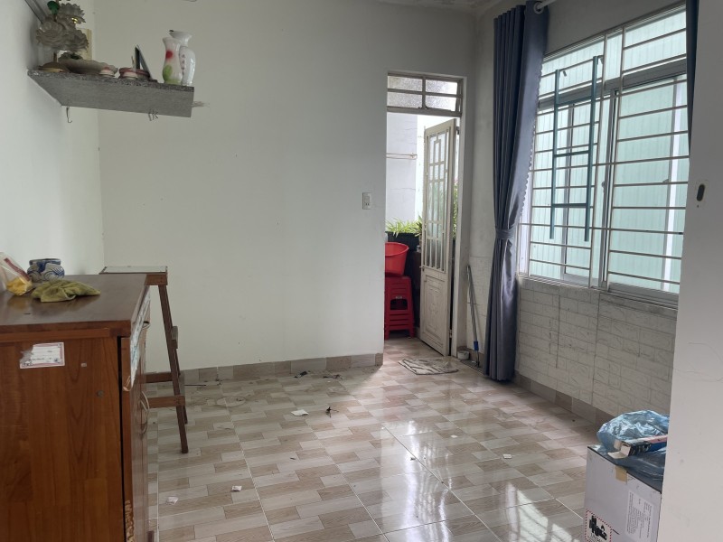 ♥ Kề MT Ba Đình, Ô tô đậu, 38m2, ngang 5.7m, 3 mê đúc, 4.x tỷ