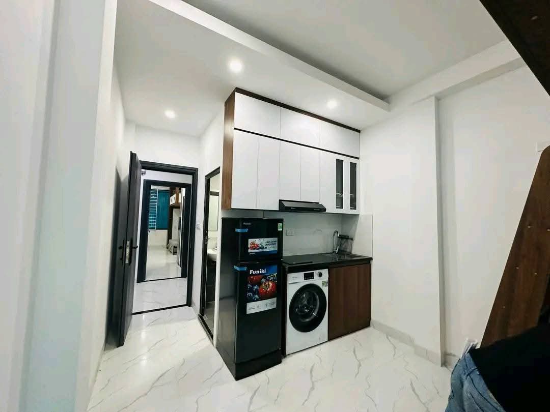 Nhà Dòng mặt phố Trần cung 87m2 7 tầng mặt tiền 6,7 giá 27, 8tỷ Trần cung hà nội