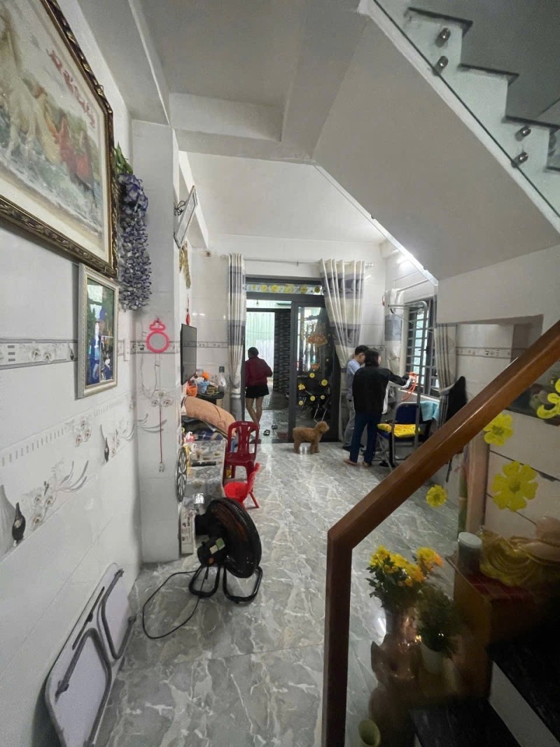 ► Nhà Góc kiệt thẳng thông đi bộ ra Nguyễn Tất Thành,48m2, 2 tầng, 2.xx tỷ