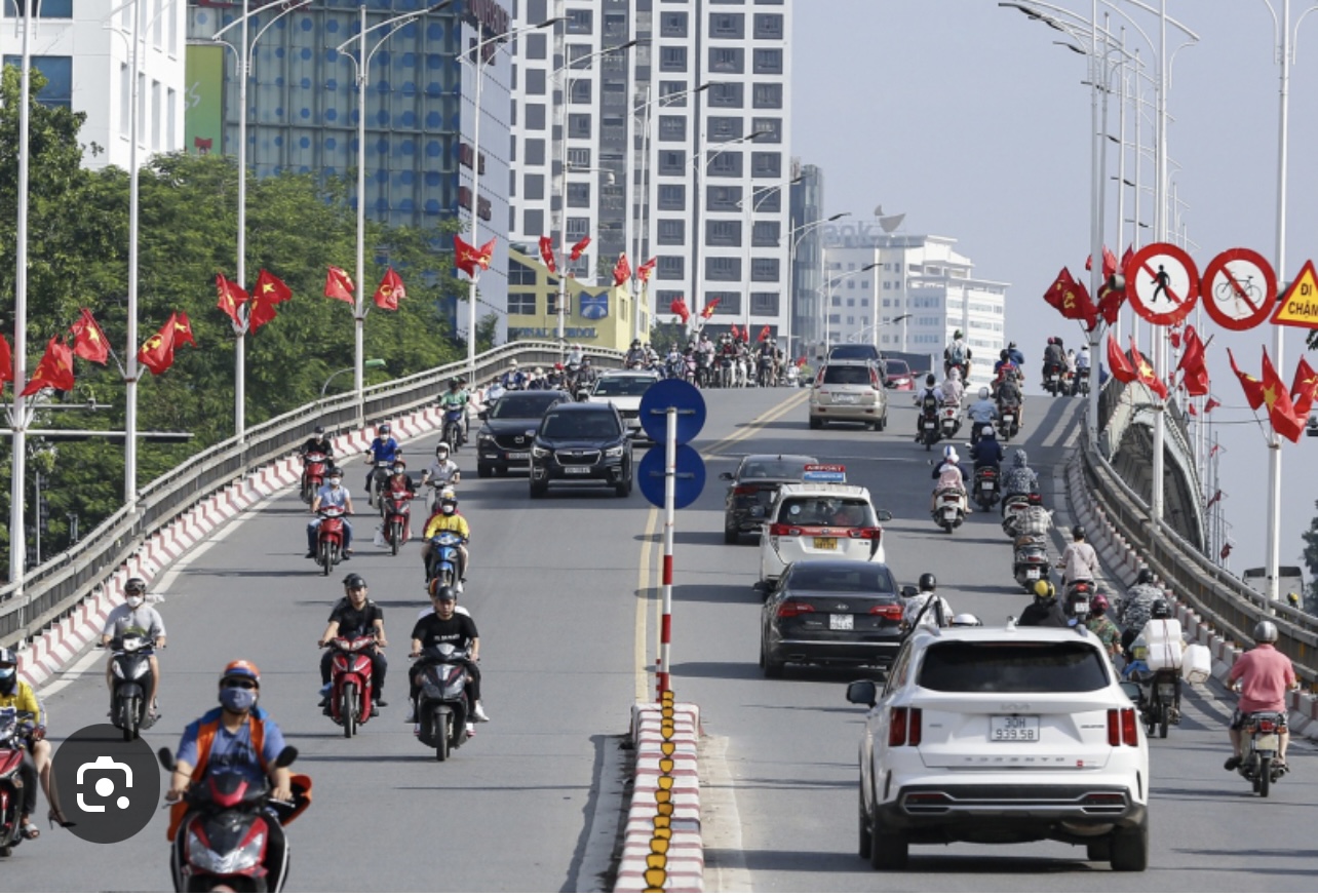 Bán Nhà Mặt Phố-Kinh Doanh - Dòng tiền gần 300 tr/năm-Vỉa Hè-Ô Tô Tránh/dừng đỗ-Sổ Vuông-Mặt Tiền Rộng-Chủ Thiện Chí Bán