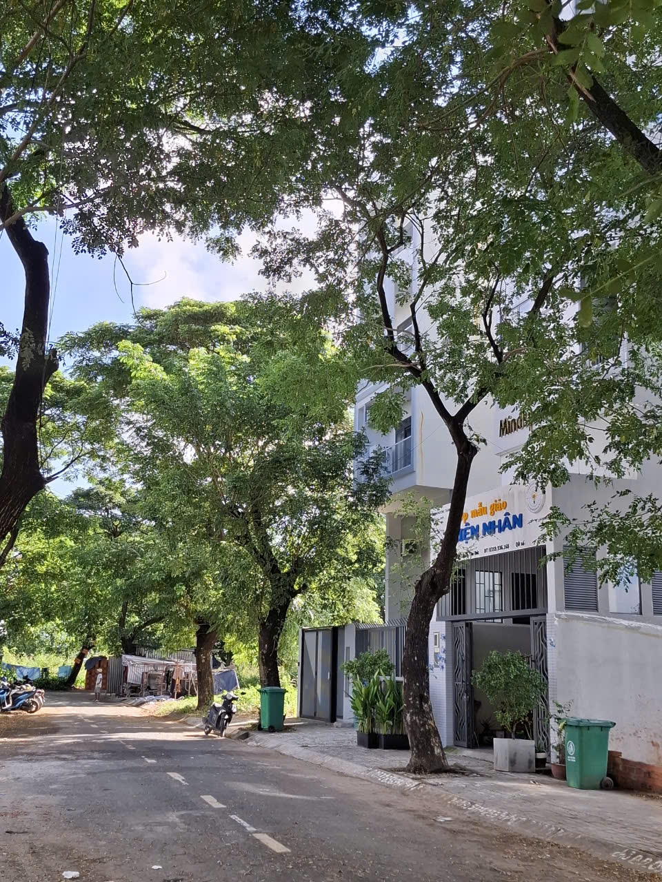 Bán nhà mặt tiền đường 72 Thạnh Mỹ Lợi Quận 2 giá 20 tỷ