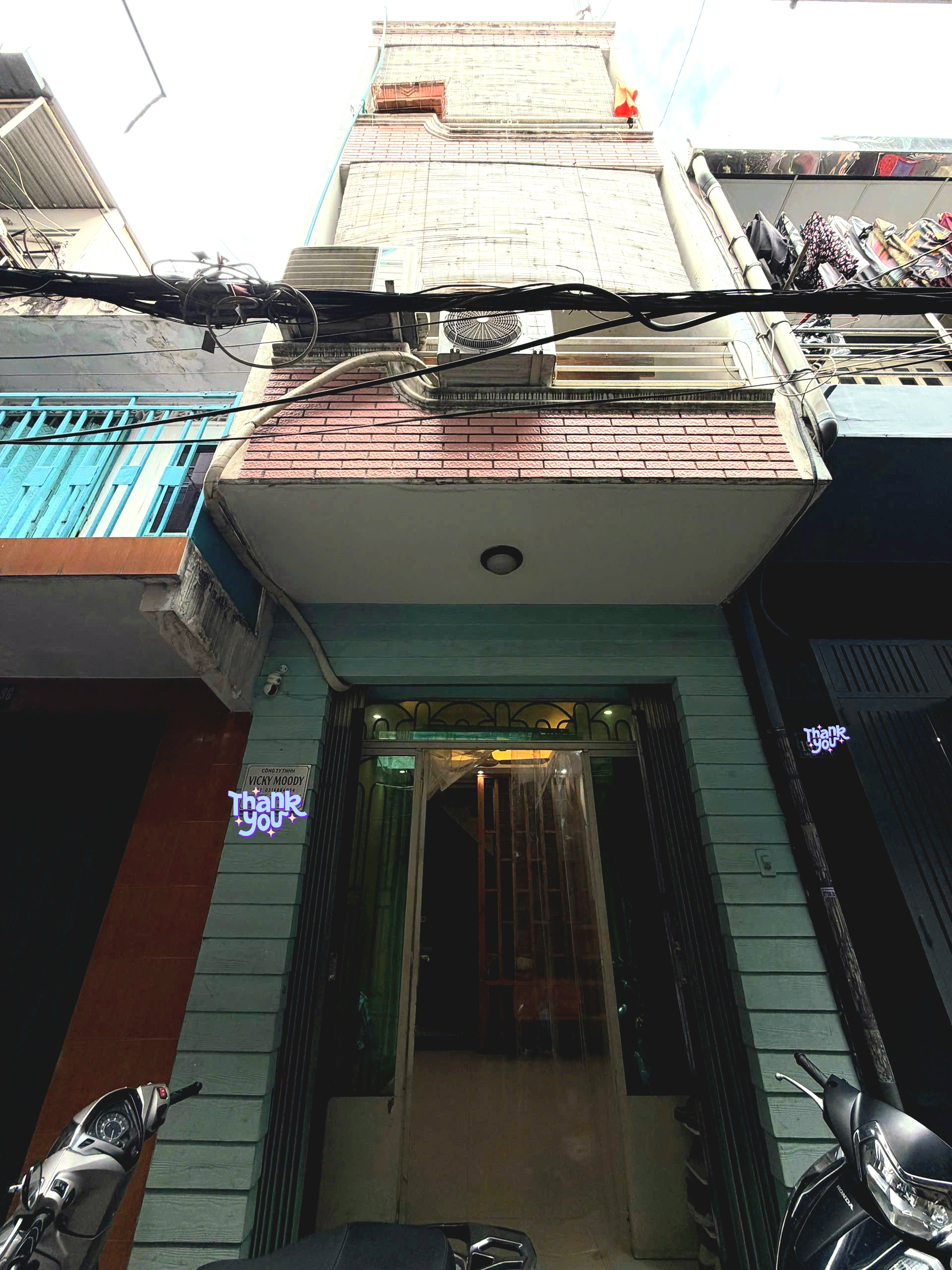 Bán Nhà Đường Cao Đạt - Q.5 - 27m² x 3 Tầng - Hẻm Thông 4m - Vừa Ở Vừa Knh Doanh - Hơn 5 Tỷ Tí Vị Trí Đẹp - Sạch Sẽ - Đang Cho Thuê 200tr/năm Sổ Hồng Riêng