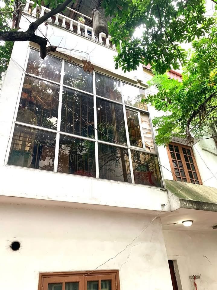 QUÁ ĐẲNG CẤP BIỆT THỰ TỔNG CỤC CHÍNH TRỊ - SÂN VƯỜN - XUNG QUANH TOÀN QUAN CHỨC - Ô TÔ VÀO NHÀ ĐƯỢC 3 CHIẾC