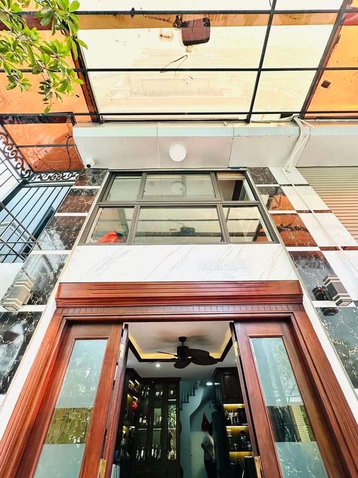 Cạnh Aeonmall Long Biên- Nhà siêu đẹp, dân xây chắc chắn- ở sướng- nội thấy siêu sang