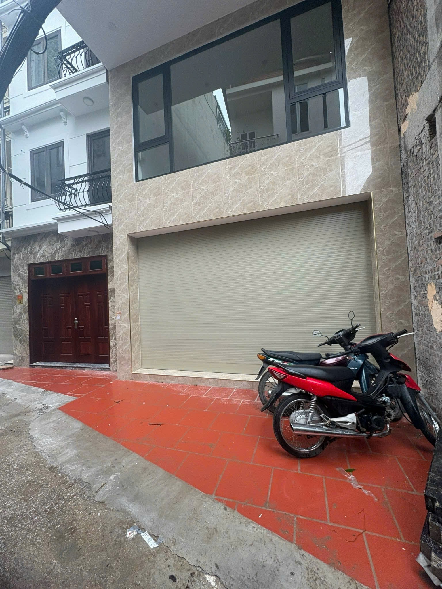 Phố Trạm - Aeon Long Biên - Gara 2 ô tô - 6 tầng thang máy - 15,5 tỷ