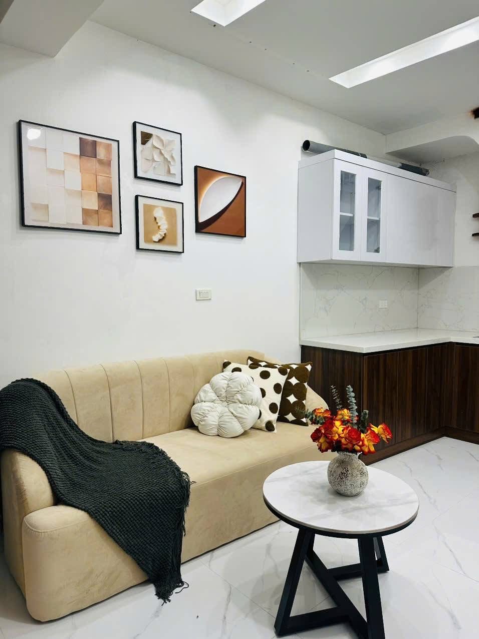 BÁN NHÀ KHÂM THIÊN ĐỐNG ĐA - 23M 4T MT 3.3M - NGÕ BA GÁC TRÁNH LÔ GÓC SỔ ĐỎ RIÊNG BIỆT NHÀ ĐẸP Ở NGAY