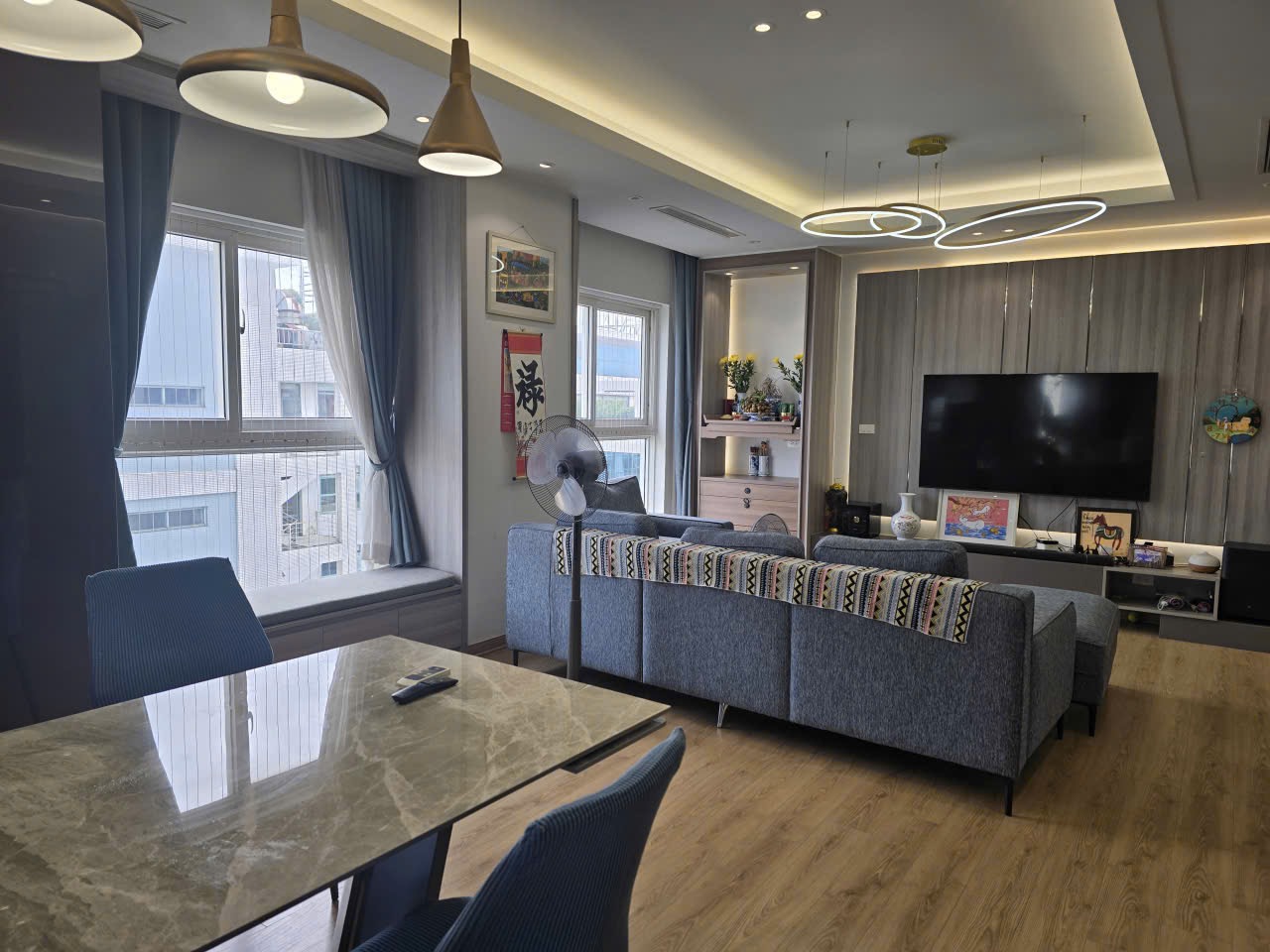 CHÍNH CHỦ BÁN CĂN GÓC VIEW TRIỆU ĐÔ – CHUNG CƯ VƯỜN ĐÀO, TÂY HỒ