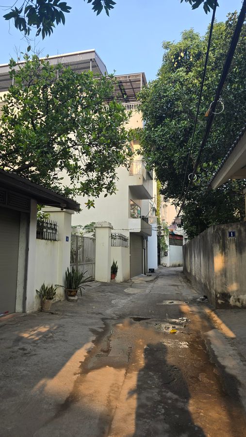 Nhà mới xây chắc chắn đẹp ở Ngọc Thuỵ-Long Biên