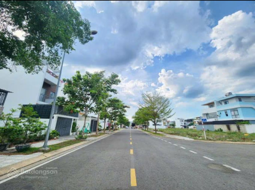 Bán Dự Án Khu Đô Thị Vệ Tinh Sân Bay Long Thành, Mặt Tiền 40m Giá chỉ 800Triệu/Nền 100m2 Full Thổ Cư, Sổ Sẵn-Dân Cư Hiện Hữu