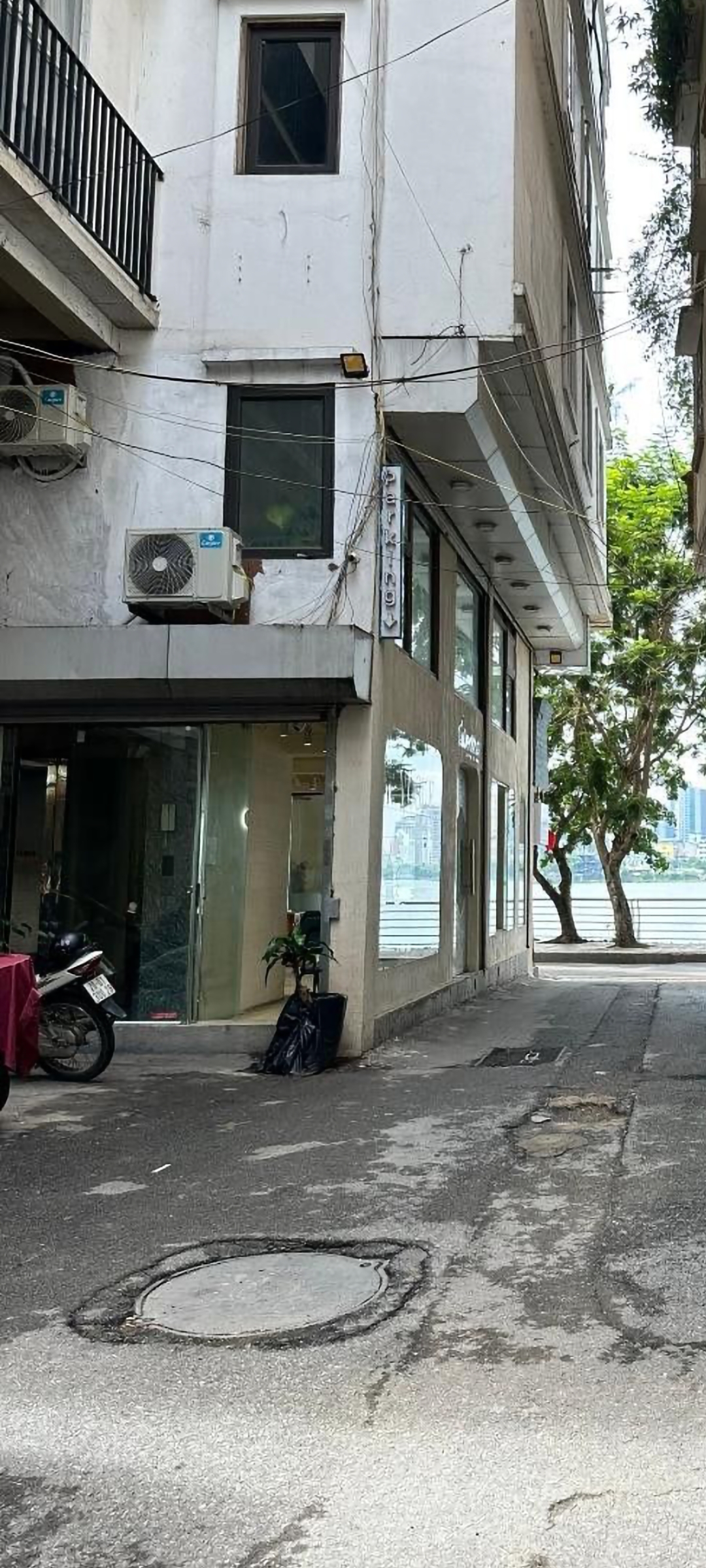 TRÍCH SÀI - VIEW HỒ TÂY - 3 THOÁNG - 6 TẦNG DÂN XÂY - OTO TRÁNH - Ô CHỜ THANG MÁY - Ô CHỜ THANG MÁY GIÁ 19 TỶ,,