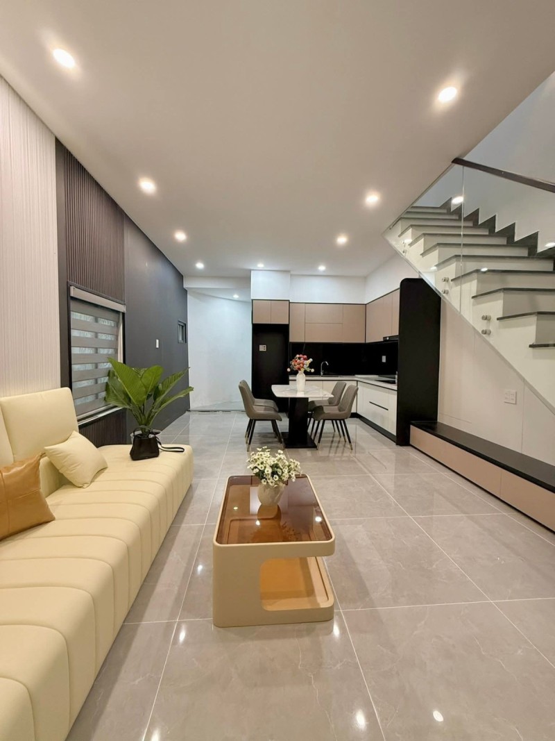 # Góc kiệt Trưng Nữ Vương sát Cầu Rồng, 40m2, 2 tầng mới đẹp, 3.xx tỷ