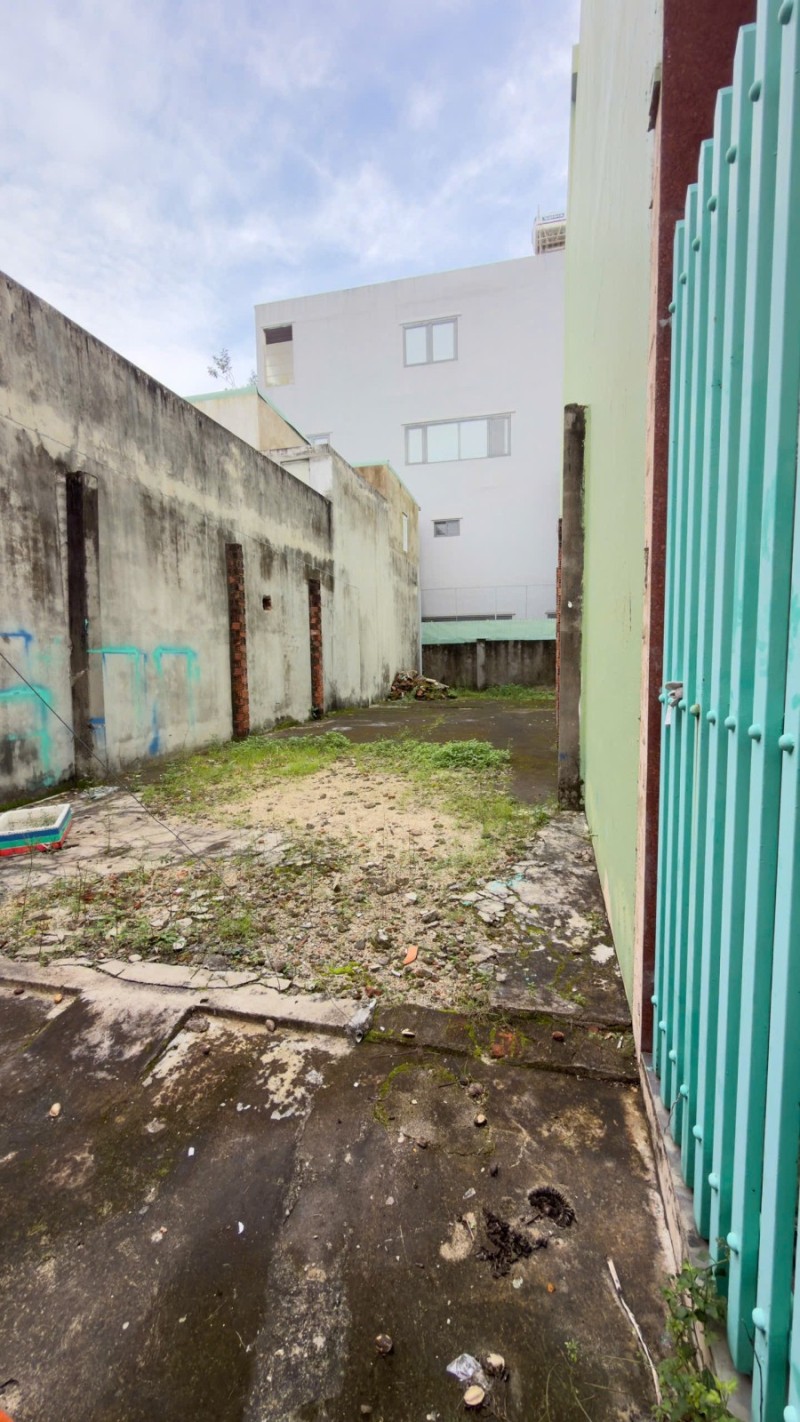 ♥ Mặt Tiền Triệu Việt Vương, Mặt Chợ Hà Thân, sát Cầu Tình Yêu, 110m2, ngang 5m